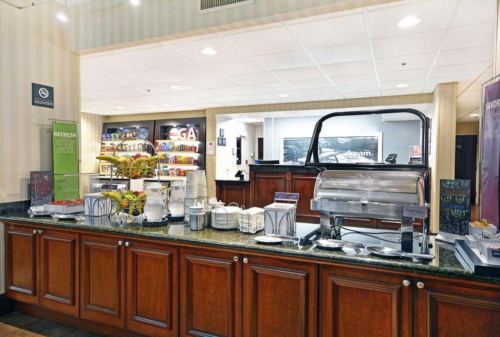 Hampton Inn Athens Restaurant photo